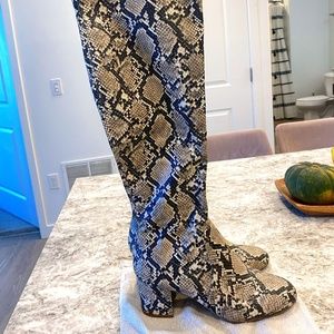 knee High Gianni Bini Snake Skin Boots